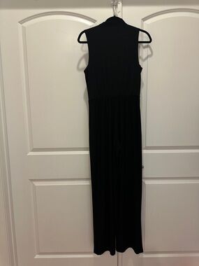 Liz Claiborne Black Sleeveless Jumpsuit
